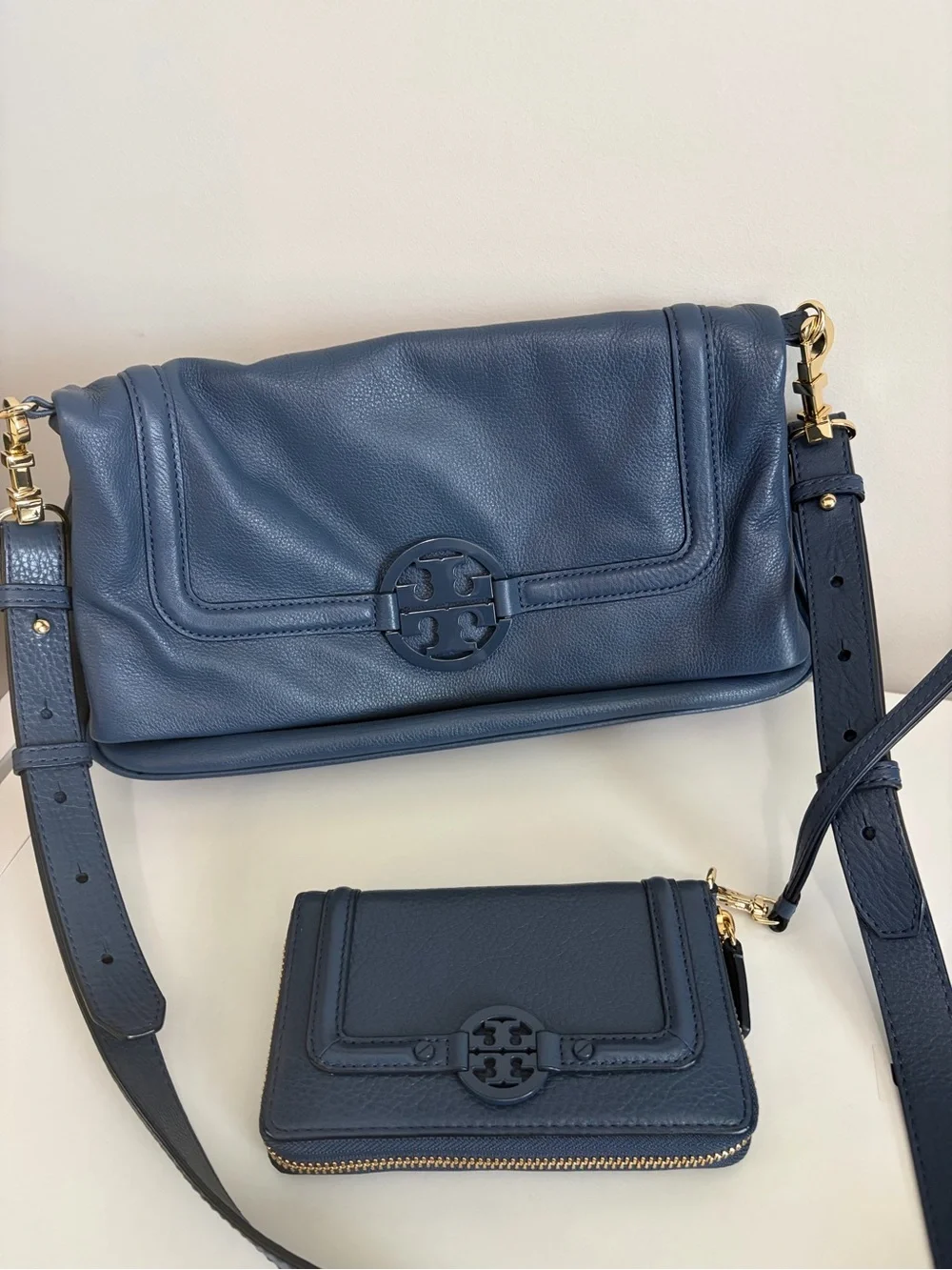 Tory Burch Amanda Smartphone Wristlet
